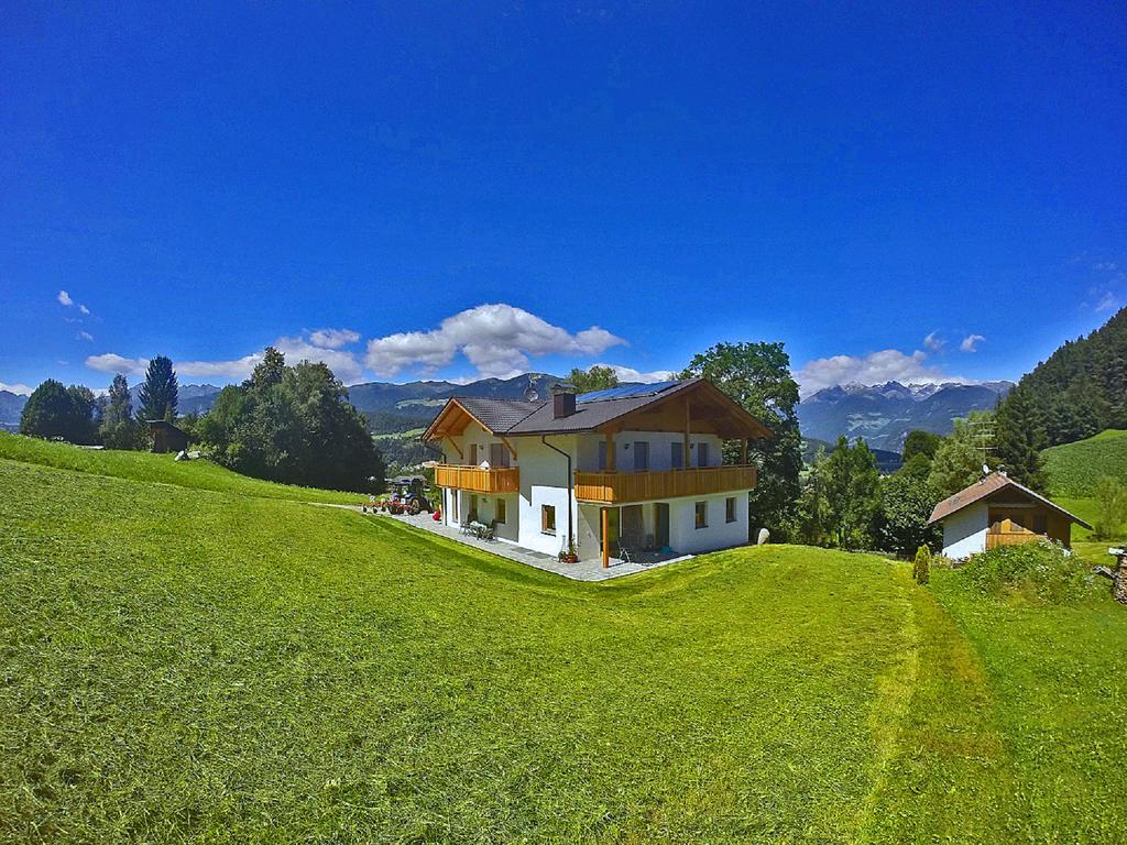Ferienwohnungen Schlosshaeusl San Lorenzo di Sebato Extérieur photo