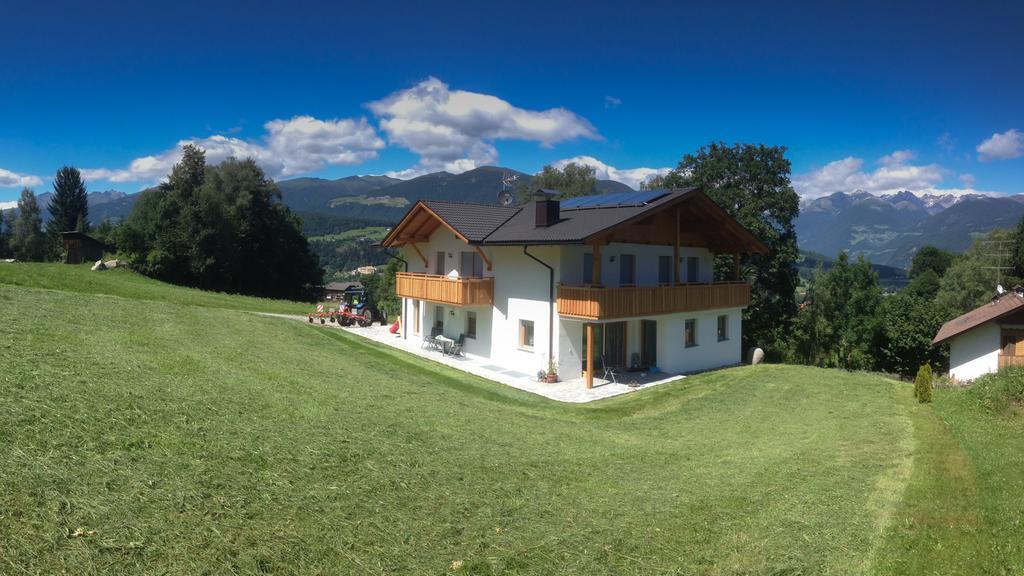 Ferienwohnungen Schlosshaeusl San Lorenzo di Sebato Extérieur photo