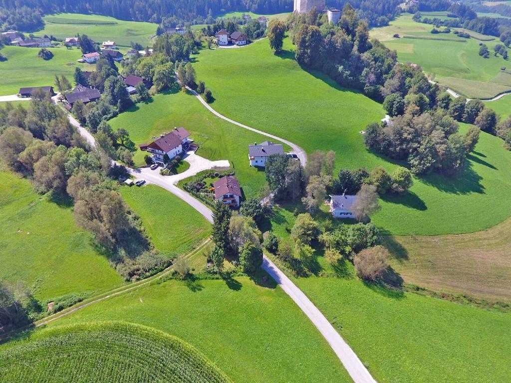 Ferienwohnungen Schlosshaeusl San Lorenzo di Sebato Extérieur photo
