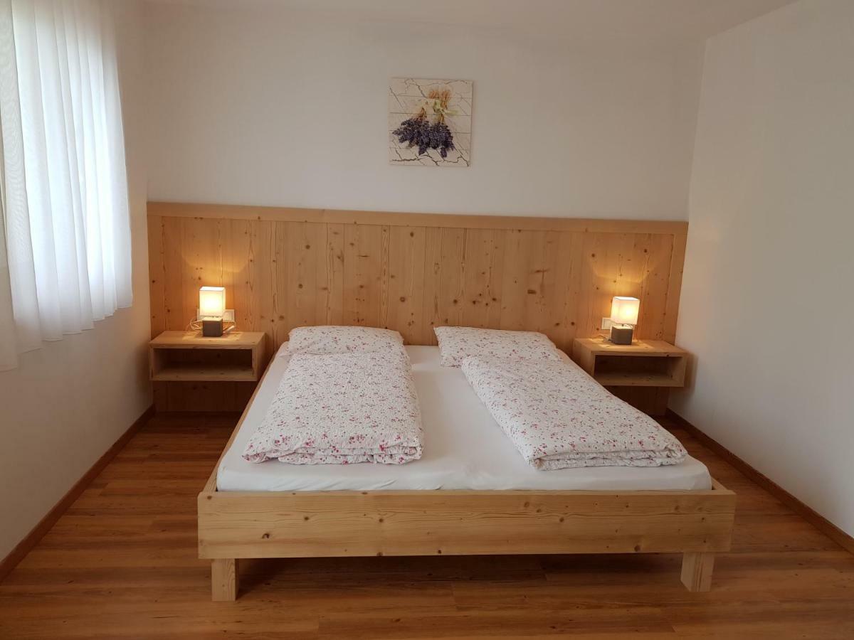 Ferienwohnungen Schlosshaeusl San Lorenzo di Sebato Extérieur photo